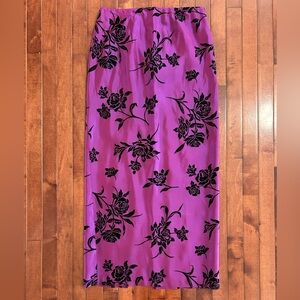 City Triangles Purple Iridescent Evening Skirt with Black Floral Design Size 7/8